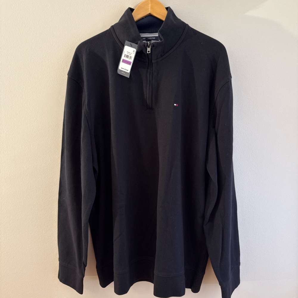 Tommy Hilfiger Men’s size 1/4 Zip Pullover  Black Sweater Size 2XL XXL NWT